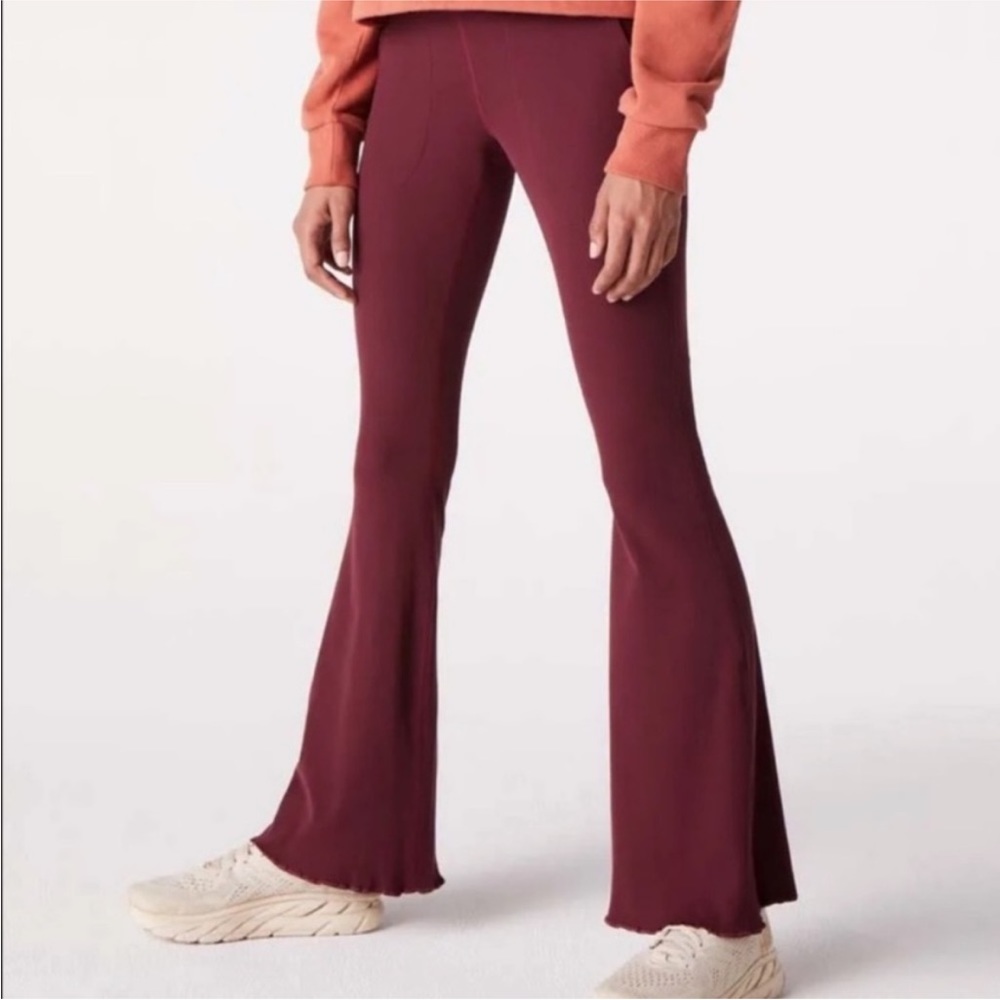 Outdoor Voices SuperForm Rib Flare Pant